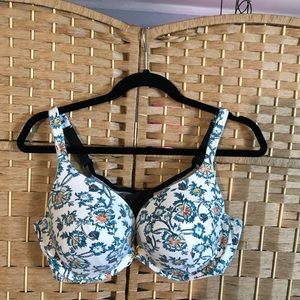 Cacique padded underwire bra 42D